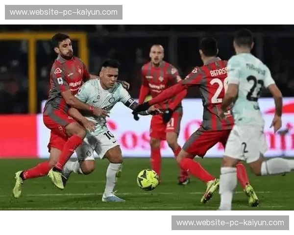 萨索洛迎战国际米兰:中场控制力对决或定攻防节奏 萨索洛迎战国际米兰:中场控制力对决或定攻防节奏